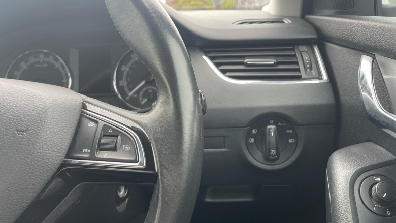 Skoda Octavia 1.6 TDI SE Technology 5dr Diesel Estate